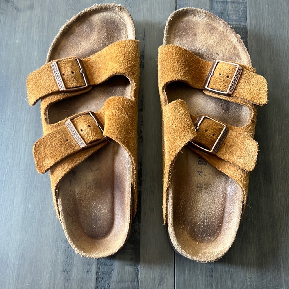 SOLD💐Birkenstock Arizona Suede sandals